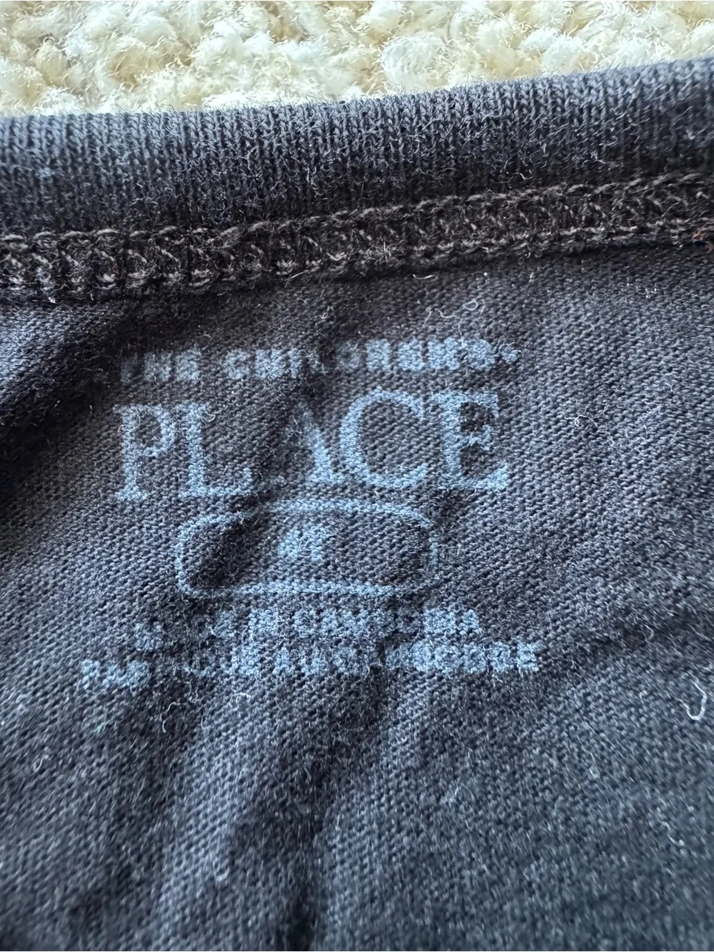 The Children’s Place Birthday Dude Graphic Tee Boys 4T Black Short Sleeve Shirt